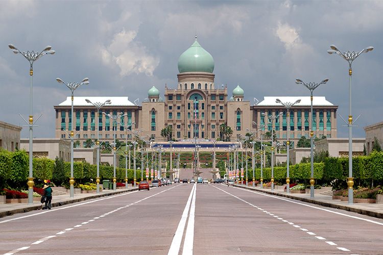 Putrajaya-Building-compressor Putrajaya-Building-compressor